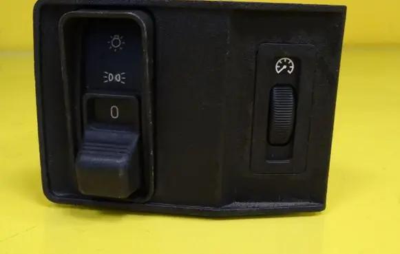 BMW 5 E34 Light switch 61311384005 1384005 8110497