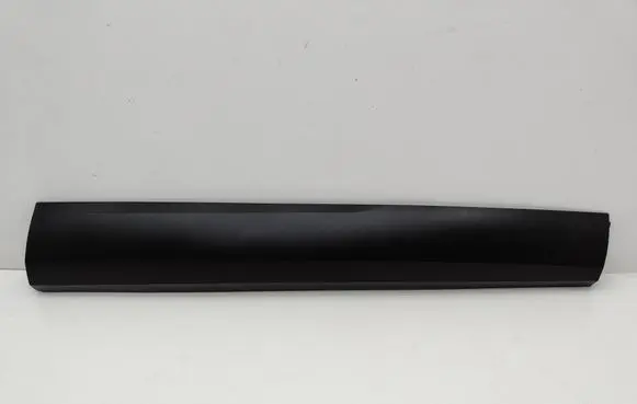 Nissan Qashqai J12 Front door trim (molding) 808706UA0A