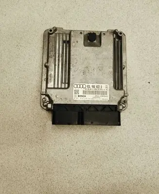 Volkswagen PASSAT B5.5 Engine control unit/module 03L906022B 0281014235