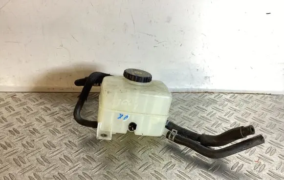 Lexus GS 250 350 300H 450H Power steering fluid tank/reservoir 13231140500