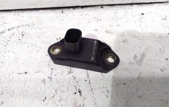 Mercedes-Benz S W220 Airbag deployment crash/impact sensor 0025426918
