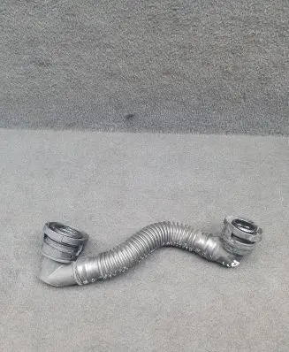 Breather/breather pipe/hose