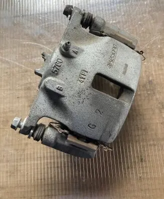 Suzuki SX4 S-Cross Front brake caliper 5760