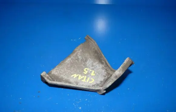 Mercedes-Benz Citan W415 Engine mounting bracket 201A