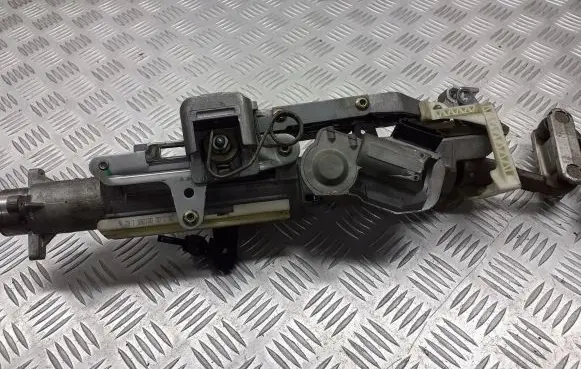 Mercedes-Benz E W210 Rear steering column A2104620920