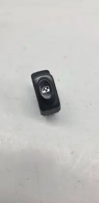Nissan Kubistar Electric window control switch 199223