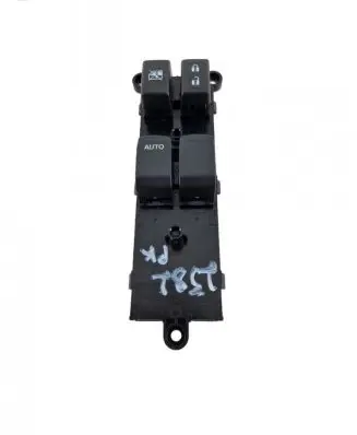 Suzuki Celerio Electric window control switch