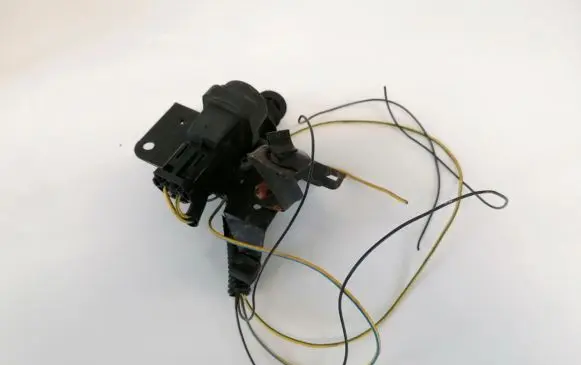 Land Rover Discovery Fuel cut-off switch 35910504g01