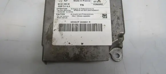 Peugeot 207 CC Airbag control unit/module 9650109280