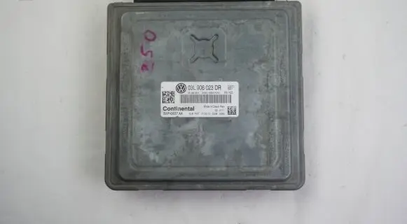 Volkswagen Golf VI Engine control unit/module 03L906023DR 5WP42637AA