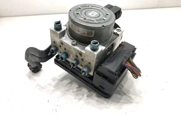 BMW 4 F32 F33 ABS Pump 6868318