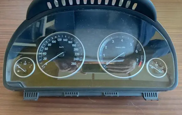 BMW 5 F10 F11 Speedometer (instrument cluster) 9245448 62109358979 25811511