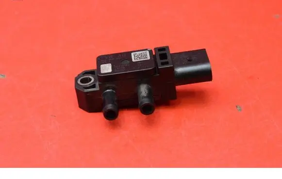Skoda Rapid (NH) Sensor 04L906051