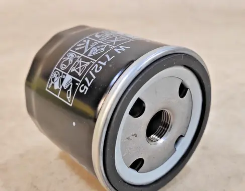 Opel Zafira A Oil filter cover W71275