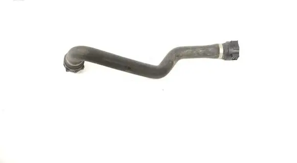 Volkswagen PASSAT B6 Engine coolant pipe/hose 7596833