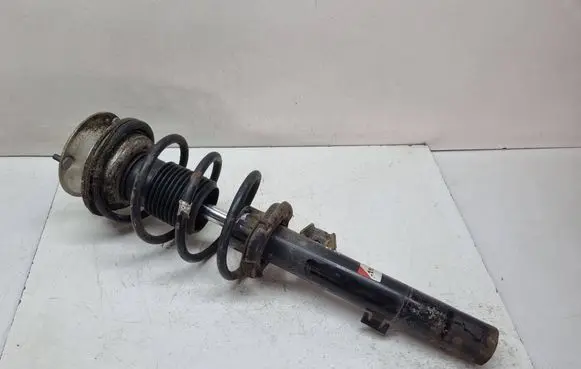 BMW 3 E92 E93 Front shock absorber with coil spring