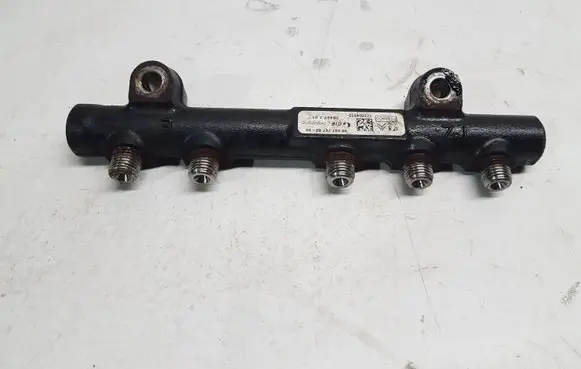 Peugeot 3008 II Fuel main line pipe 9804776780