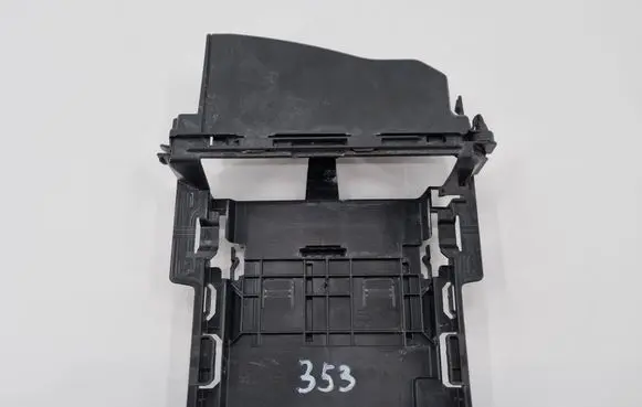 Audi A5 Engine control unit holder 8B3907647A 8B3907649