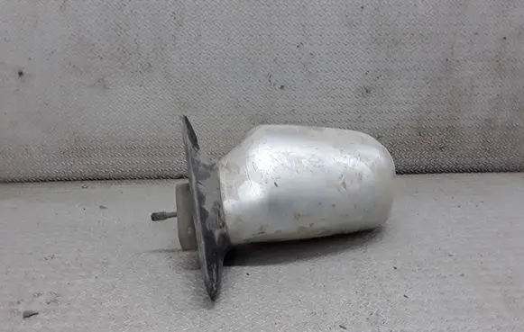 Hyundai Lantra II Manual wing mirror 