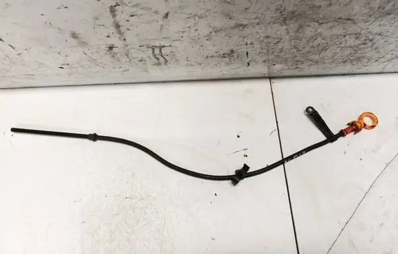 Oil level dip stick