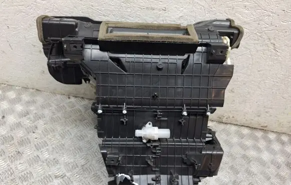Nissan Juke I F15 Interior heater climate box assembly 272101KG3E 07150224 272101KG