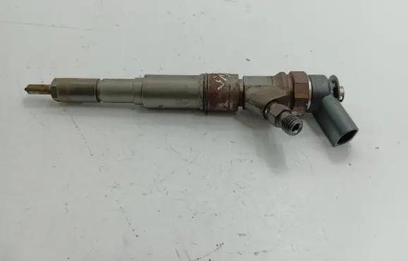 BMW 5 E60 E61 Fuel injector 7794652 0445110212