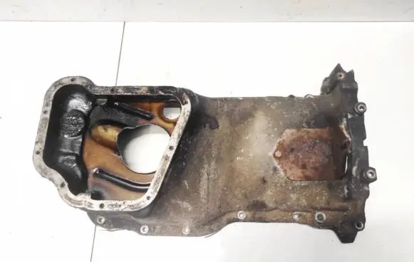 Mitsubishi Carisma Oil sump