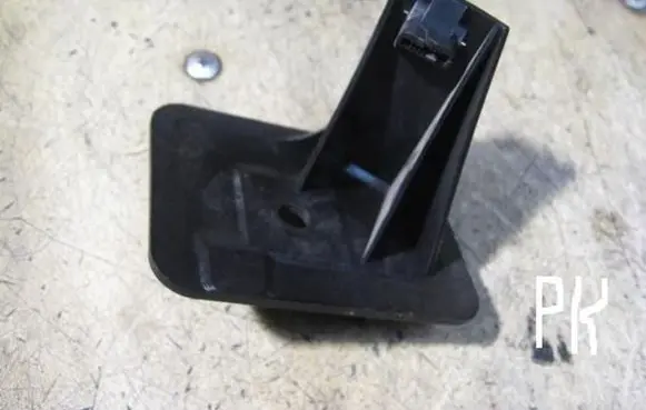Renault Vel Satis Front door exterior handle/bracket 8200058526
