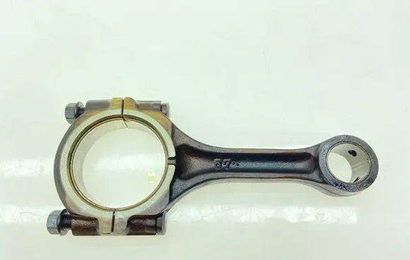 Subaru Forester SF Connecting rod/conrod 12100AA080 12100AA081