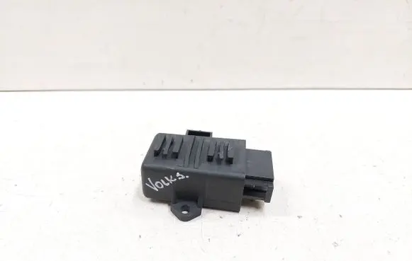 Volkswagen Transporter - Caravelle T5 Seat heating relay 1Z0959772B