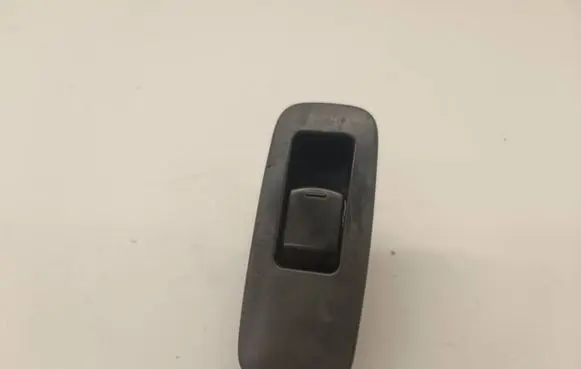 Nissan Qashqai Electric window control switch 25411JD000 2939