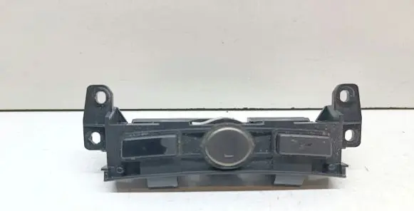 BMW 7 E65 E66 Glove box lock 81429 81430