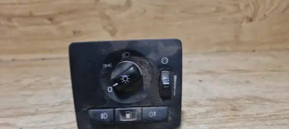 Light switch