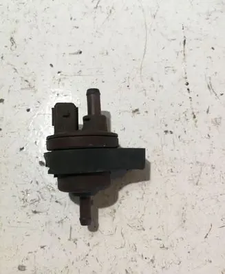 Valve vacuum