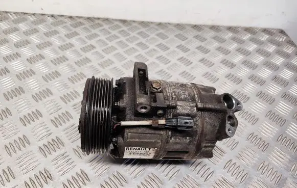 Renault Laguna II Air conditioning (A/C) compressor (pump) 8200413533