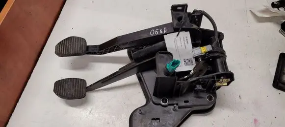 Citroen C5 Pedal assembly 9654751280 965475180