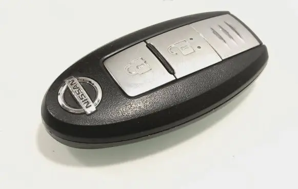 Nissan Juke I F15 Ignition key/card TWB1G662