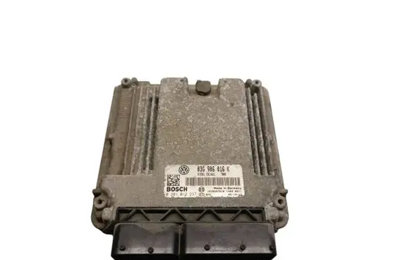 Skoda Octavia Mk2 (1Z) Engine control unit/module 03G906016K 1039S07818 0281012237