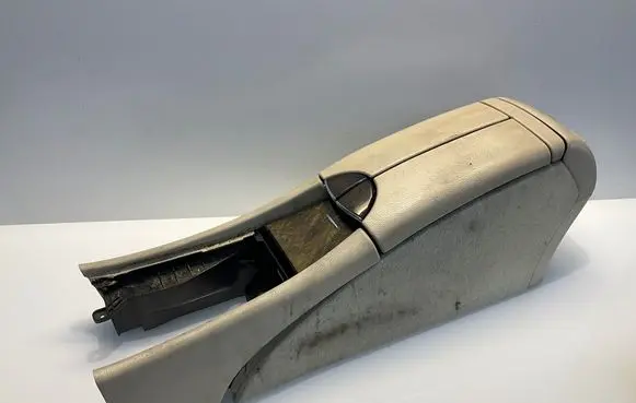 Mercedes-Benz E W211 Armrest 