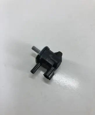 Toyota C-HR I Vacuum valve 9091012276