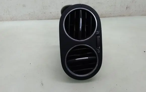Volkswagen Golf Plus Dashboard side air vent grill/cover trim 5M08199