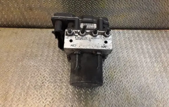 Mercedes-Benz A W169 ABS Pump 0265950986 0064316312