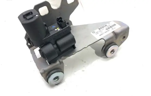 BMW 3 F30 F35 F31 Tailgate exterior lock 7308831
