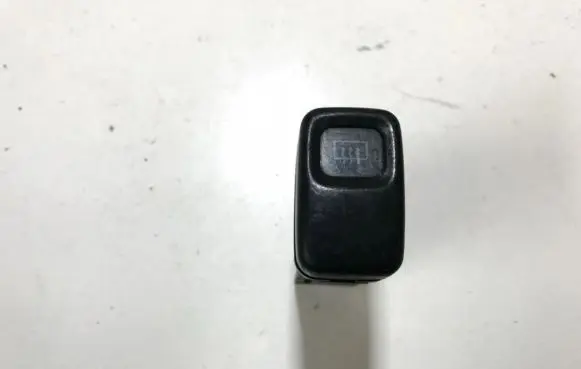 Windscreen/window heater switch