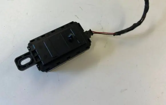 BMW 2 F45 Antenna control unit 9397846 A2C35029700 A2C94289401