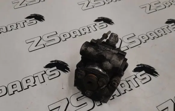 BMW 7 E65 E66 Power steering pump 6756175