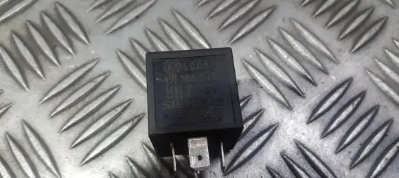 Volkswagen Golf II Other relay 191955529 72hv002