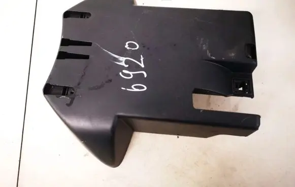 Renault Megane III Steering wheel column trim