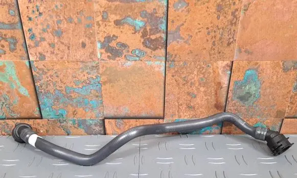 BMW X5 G05 Engine coolant pipe/hose 8598354 17128598354