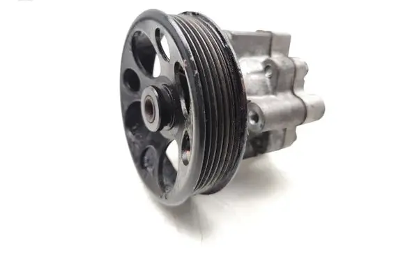 Chevrolet Orlando Power steering pump 96985600